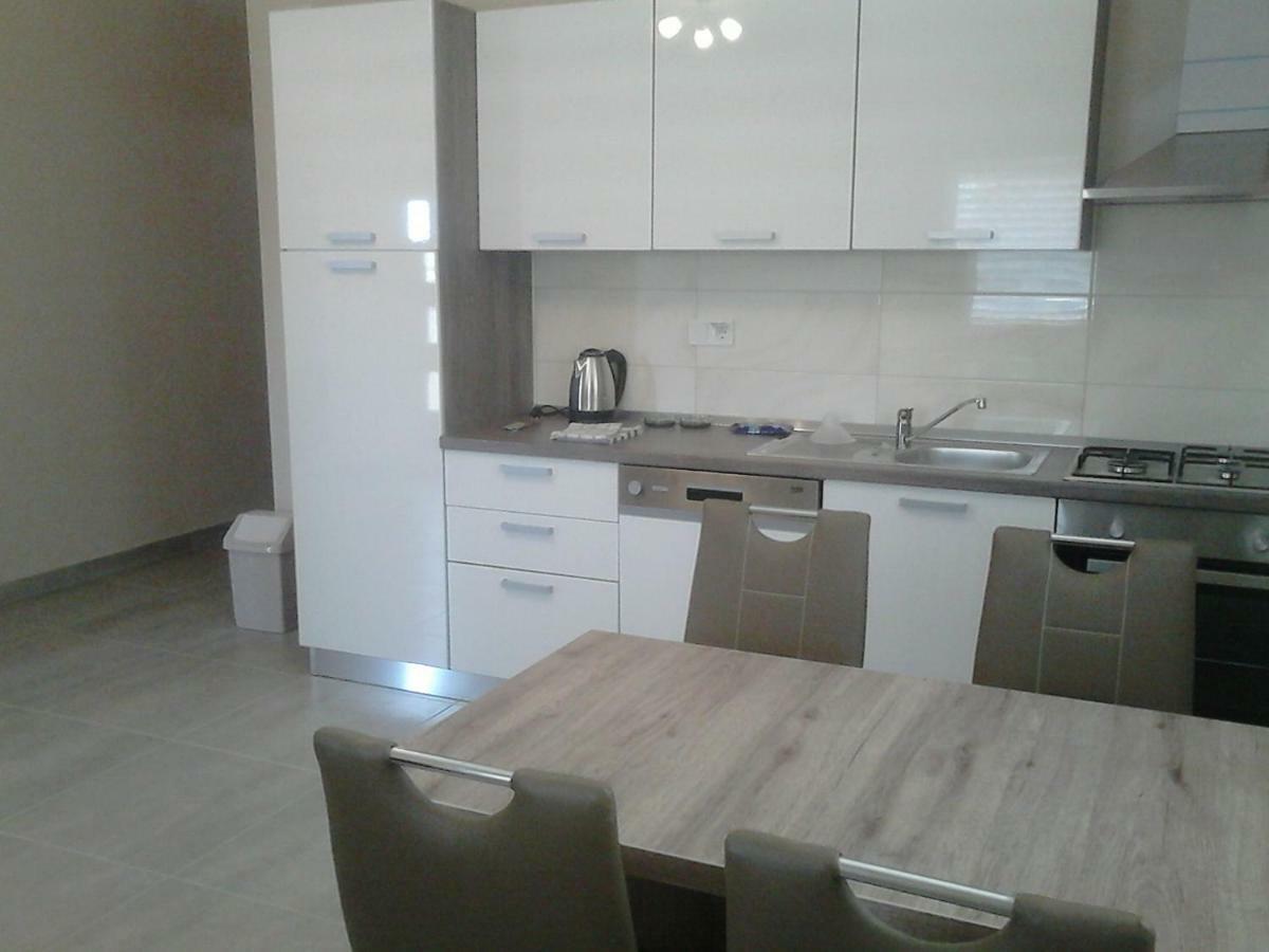 Apartments Juliet أوروبيتش المظهر الخارجي الصورة